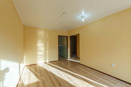 Sala de casa para alugar com 4 quartos, 198m² em Teresópolis, Porto Alegre