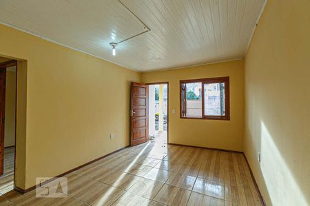 Sala de casa para alugar com 4 quartos, 198m² em Teresópolis, Porto Alegre