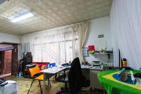 Sala de casa à venda com 3 quartos, 400m² em Vila Talarico, São Paulo