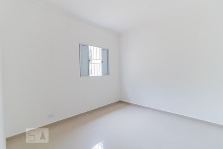 Suíte de casa à venda com 3 quartos, 90m² em Vila Salete, São Paulo