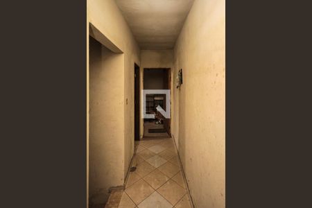 corredor de casa para alugar com 3 quartos, 312m² em Vila Ema, São Paulo