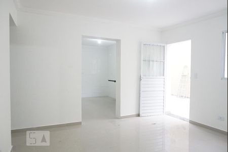 Sala de casa para alugar com 2 quartos, 75m² em Vila Salete, São Paulo