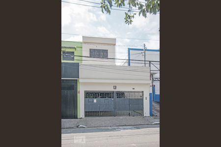 Casa para alugar com 342m², 3 quartos e 2 vagas Casa para alugar com 342m², 3 quartos e 2 vagasFachada