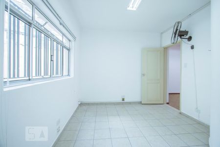 Casa para alugar com 342m², 3 quartos e 2 vagas Casa para alugar com 342m², 3 quartos e 2 vagasQuarto do Salão 2