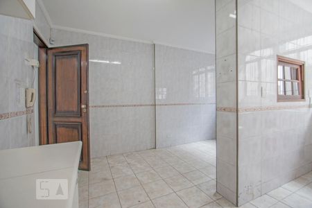 Casa para alugar com 342m², 3 quartos e 2 vagas Casa para alugar com 342m², 3 quartos e 2 vagasCozinha