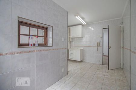 Casa para alugar com 342m², 3 quartos e 2 vagas Casa para alugar com 342m², 3 quartos e 2 vagasCozinha
