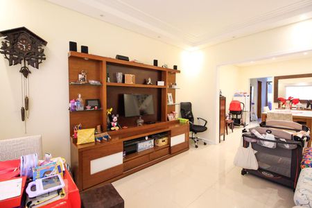 Sala de casa à venda com 3 quartos, 145m² em Vila Guarani (z Sul), São Paulo