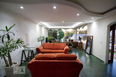 Sala de casa à venda com 3 quartos, 367m² em Parque do Colégio, Jundiaí