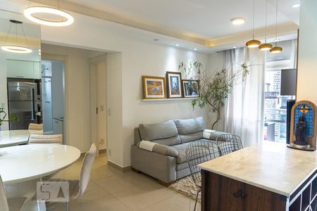 Apartamento para alugar com 65m², 2 quartos e 1 vagaSala