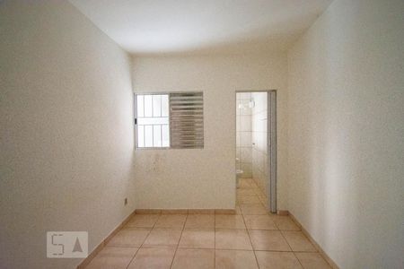 Quarto de casa para alugar com 1 quarto, 45m² em Vila Campo Grande, São Paulo