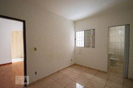 Quarto de casa para alugar com 1 quarto, 45m² em Vila Campo Grande, São Paulo