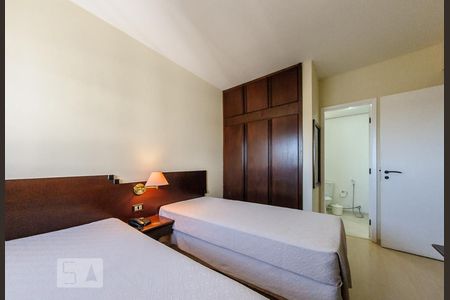 Quarto de apartamento para alugar com 1 quarto, 50m² em Cambuí, Campinas