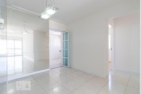 Sala de apartamento para alugar com 3 quartos, 86m² em Vila Gumercindo, São Paulo