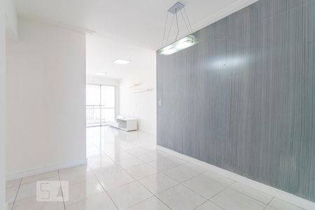 Sala de apartamento para alugar com 3 quartos, 86m² em Vila Gumercindo, São Paulo