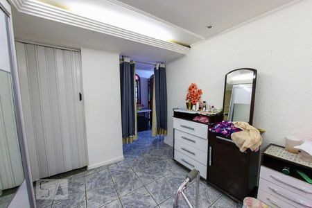 Suite 1 de casa à venda com 2 quartos, 90m² em Residencial Cerconi, Guarulhos