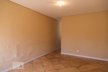 Sala/Quarto de kitnet/studio para alugar com 1 quarto, 30m² em Santa Efigênia, Belo Horizonte