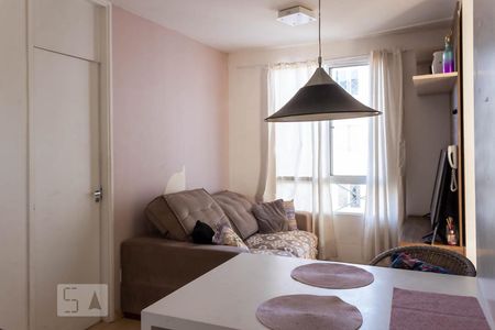 Sala de apartamento à venda com 3 quartos, 80m² em Bairro Fátima, Canoas