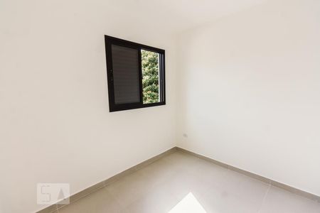 Quarto 1 de apartamento para alugar com 2 quartos, 38m² em Vila Paiva, São Paulo