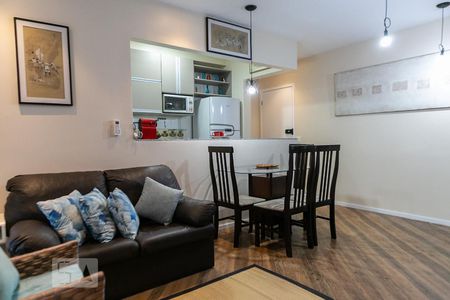 Sala de apartamento para alugar com 1 quarto, 58m² em Vila Matias, Santos