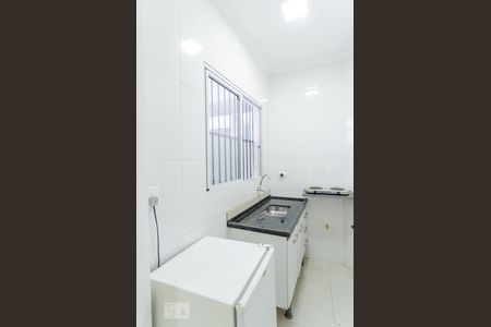 Cozinha de kitnet/studio para alugar com 1 quarto, 18m² em Saúde, São Paulo