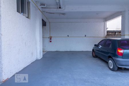 garagem de kitnet/studio para alugar com 1 quarto, 34m² em Independência, Porto Alegre