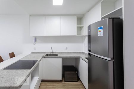 Cozinha de apartamento para alugar com 1 quarto, 40m² em Funcionários, Belo Horizonte