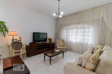 Sala de casa para alugar com 2 quartos, 198m² em Vila Ré, São Paulo