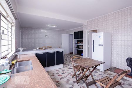 Cozinha e Copa Casa 1 de casa à venda com 7 quartos, 700m² em Lapa, São Paulo