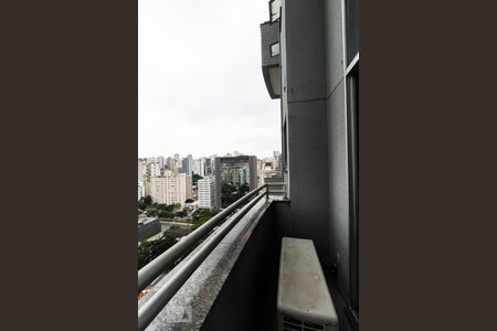 Sacada de apartamento para alugar com 1 quarto, 45m² em Pinheiros, São Paulo