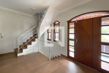 Hall da Escada de casa à venda com 3 quartos, 360m² em Fernão Dias, Belo Horizonte