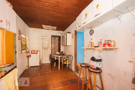 Cozinha de casa à venda com 5 quartos, 160m² em Sarandi, Porto Alegre