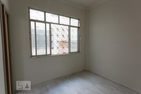 Quarto 1 de apartamento para alugar com 2 quartos, 52m² em São Francisco Xavier, Rio de Janeiro