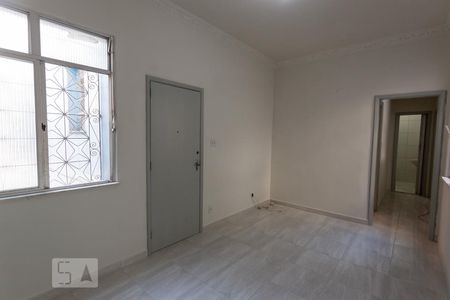 Sala de apartamento para alugar com 2 quartos, 52m² em São Francisco Xavier, Rio de Janeiro