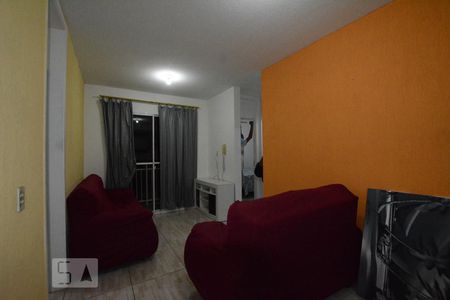 Sala de apartamento à venda com 3 quartos, 51m² em Parada de Lucas, Rio de Janeiro