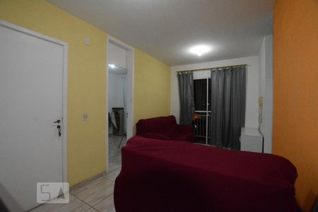 Sala de apartamento à venda com 3 quartos, 51m² em Parada de Lucas, Rio de Janeiro