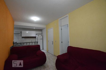 Sala de apartamento à venda com 3 quartos, 51m² em Parada de Lucas, Rio de Janeiro