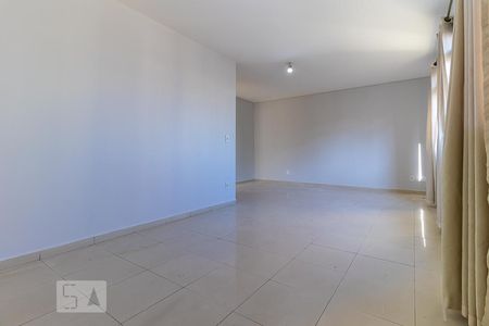 Sala de apartamento para alugar com 1 quarto, 68m² em Centro, Campinas