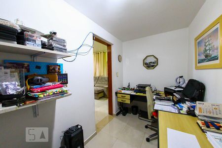 Quarto 1 de casa para alugar com 5 quartos, 300m² em Vila Galvão, Guarulhos