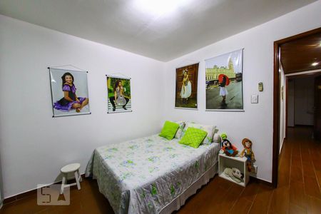 Quarto 2 de casa para alugar com 5 quartos, 300m² em Vila Galvão, Guarulhos