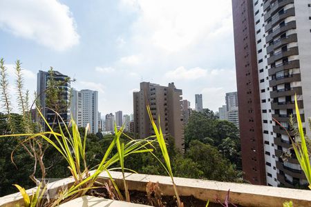 Apartamento à venda com 140m², 3 quartos e 3 vagas Apartamento à venda com 140m², 3 quartos e 3 vagasSacada da Suíte