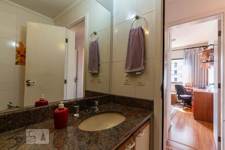 Apartamento à venda com 140m², 3 quartos e 3 vagas Apartamento à venda com 140m², 3 quartos e 3 vagasBanheiro 3