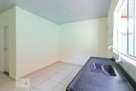 Cozinha de casa de condomínio para alugar com 1 quarto, 40m² em Vila Silveira, Guarulhos