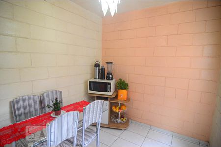 Quarto 1 - sala de jantar  de apartamento à venda com 2 quartos, 48m² em Guajuviras, Canoas