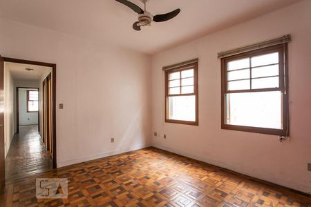 Sala de apartamento para alugar com 3 quartos, 90m² em Centro Histórico, Porto Alegre