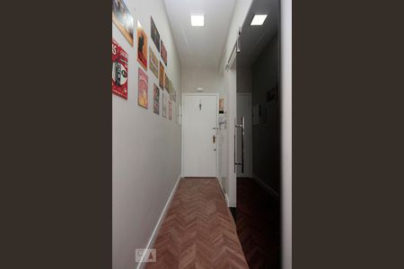 Corredor de kitnet/studio para alugar com 1 quarto, 31m² em Bela Vista, São Paulo