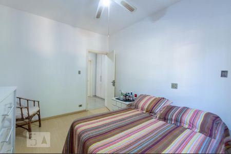 Suíte 1 de casa à venda com 3 quartos, 310m² em Campo Belo, São Paulo