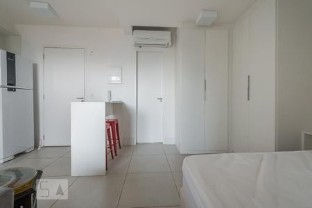 Quarto de apartamento à venda com 1 quarto, 68m² em Jardim Novo Santo Amaro, São Paulo