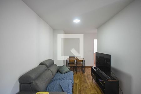 Sala de Tv de apartamento para alugar com 2 quartos, 52m² em Jardim Maria Duarte, São Paulo