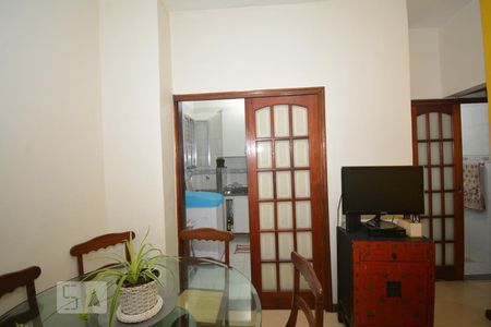 Sala de apartamento para alugar com 2 quartos, 45m² em Rocha, Rio de Janeiro