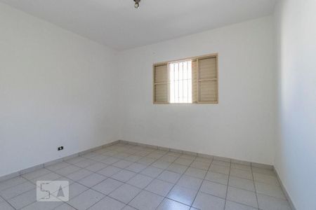 Quarto 2 de casa à venda com 2 quartos, 80m² em Vila Guarani (z Sul), São Paulo